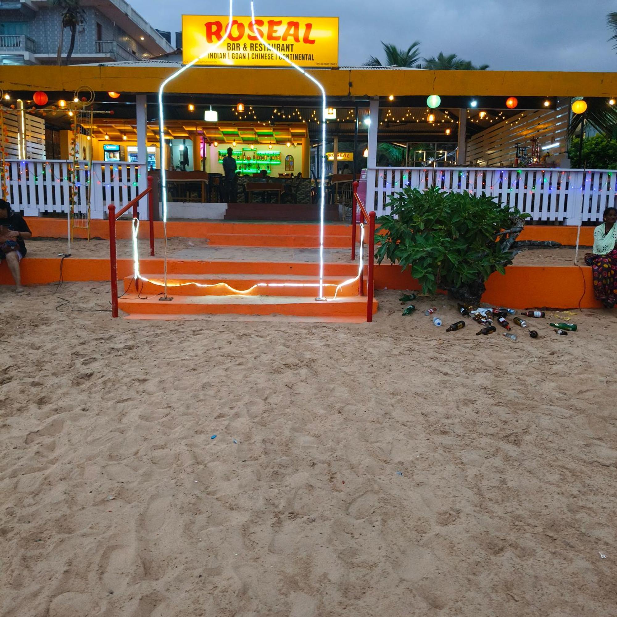 Roseal Beach Front Baga Exteriér fotografie